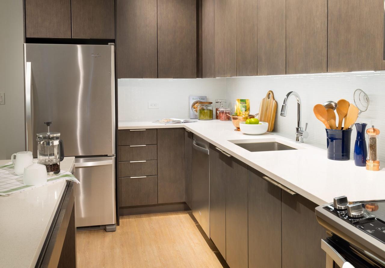Deedee'S Sky Rise Apartments At Newport II جيرسي سيتي المظهر الخارجي الصورة