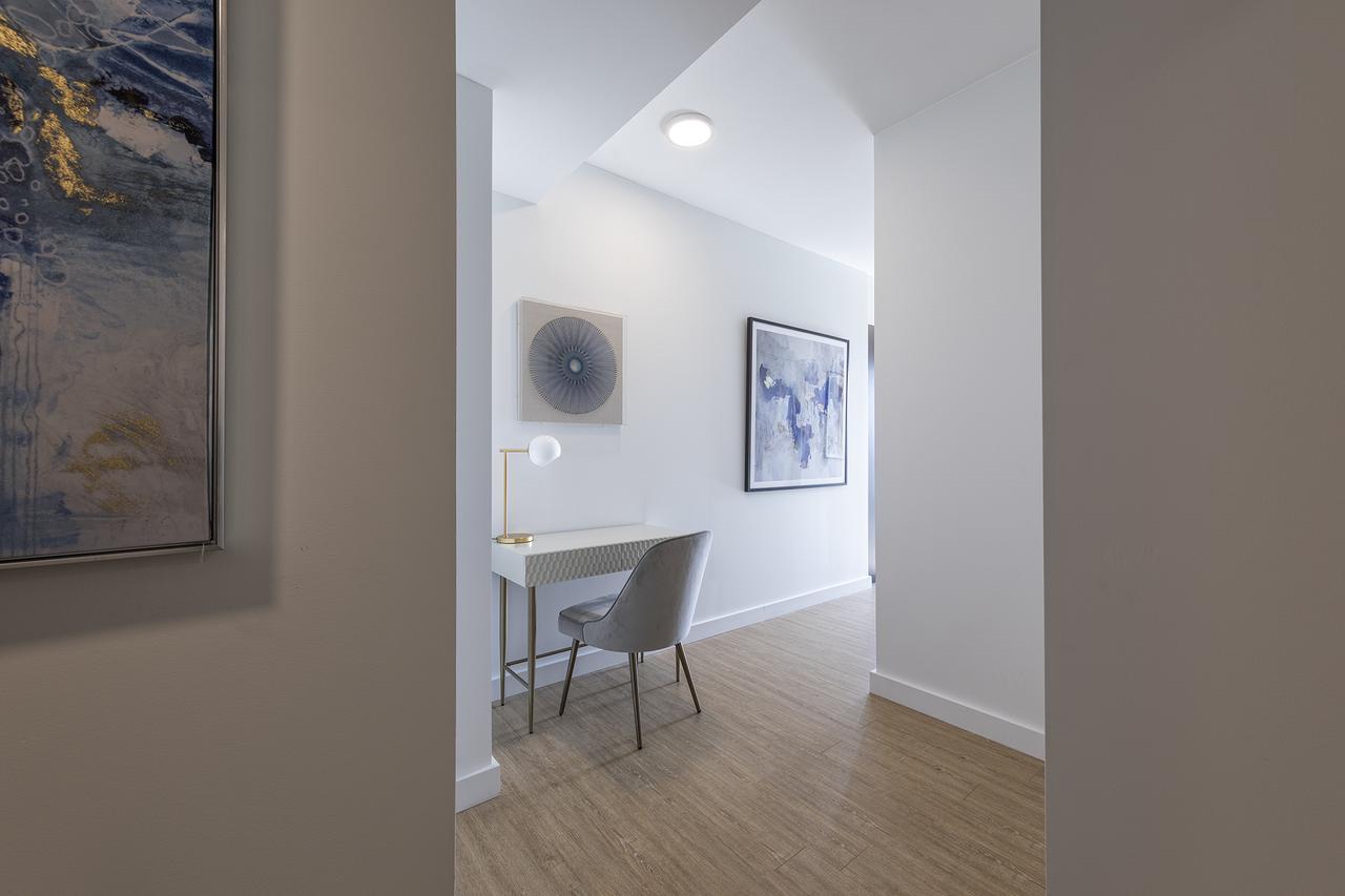 Deedee'S Sky Rise Apartments At Newport II جيرسي سيتي المظهر الخارجي الصورة