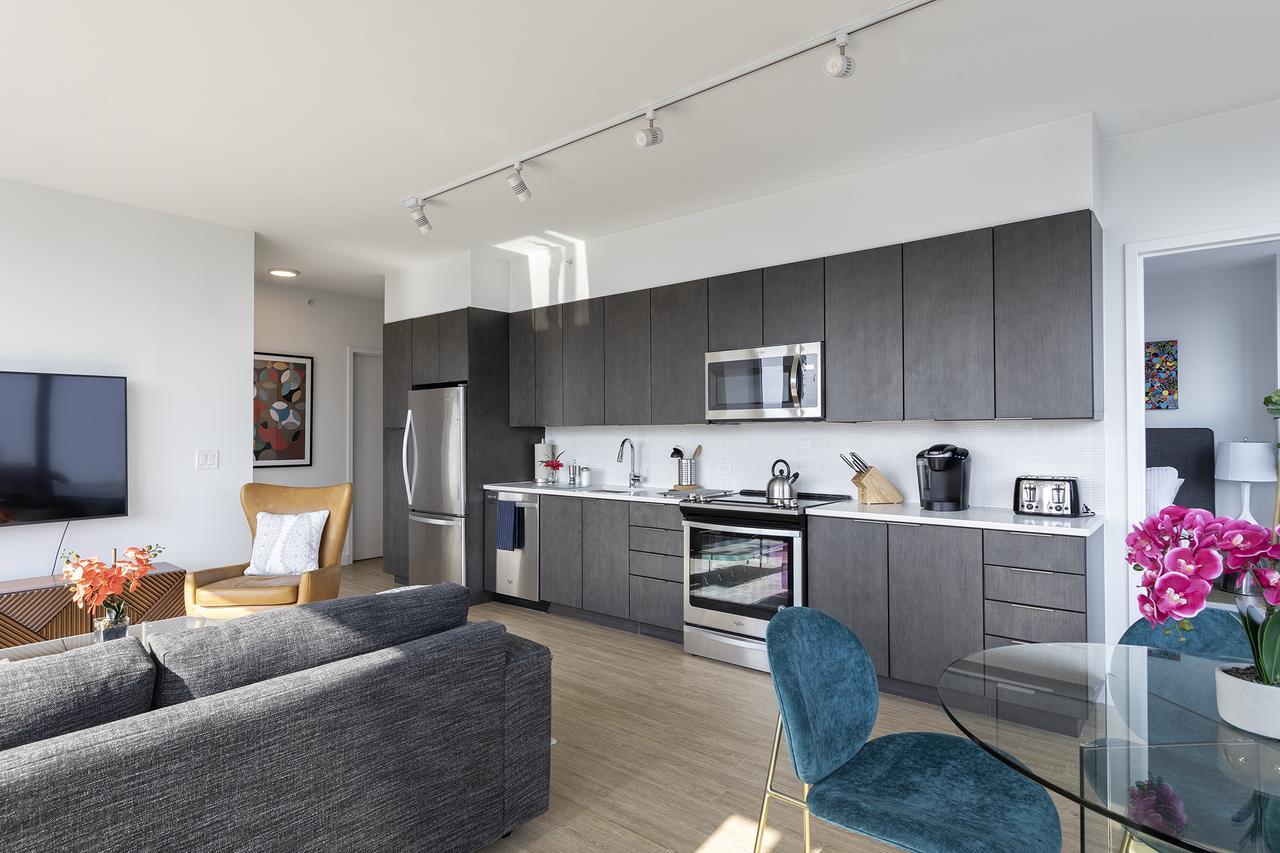 Deedee'S Sky Rise Apartments At Newport II جيرسي سيتي المظهر الخارجي الصورة